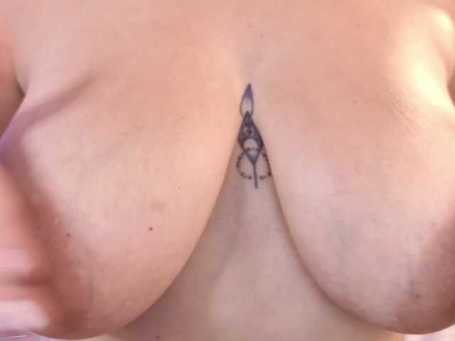 SalomeRossi's BongaCams show and profile