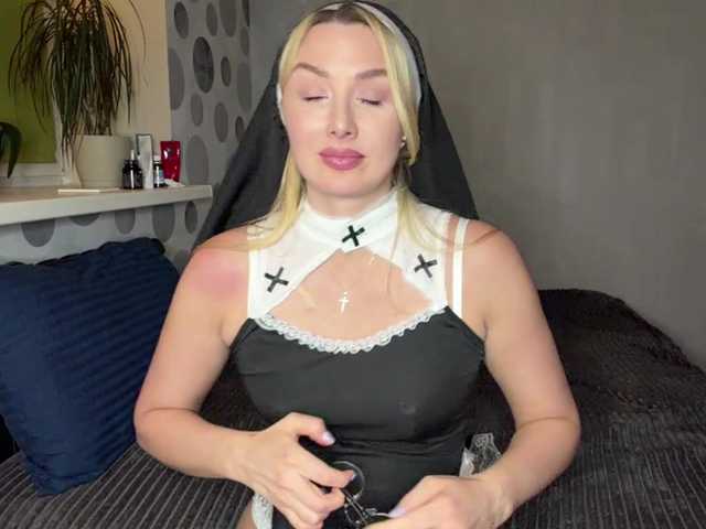  OleviaBudds chat room