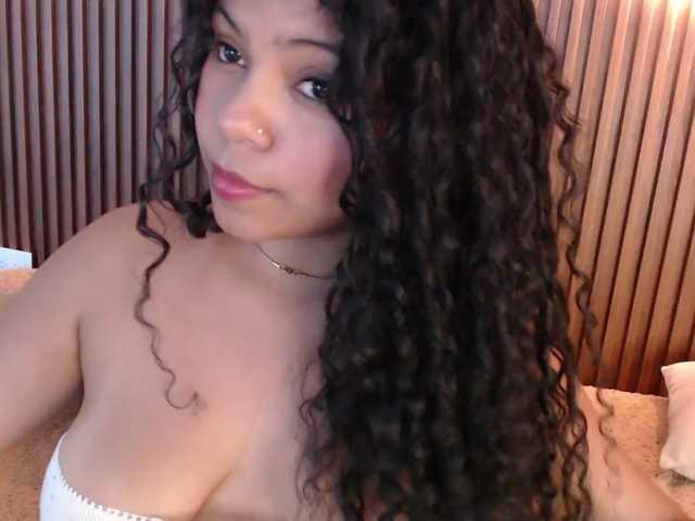 Candy-xox live cam on BongaCams