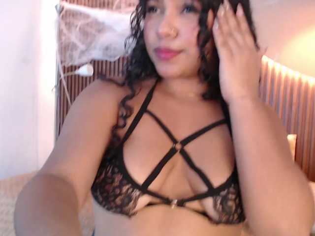 Candy-xox live cam on BongaCams