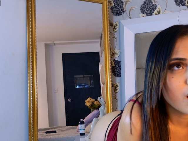 ElizaGiancini live cam on BongaCams