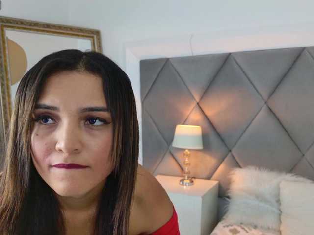 ElizaGiancini live cam on BongaCams