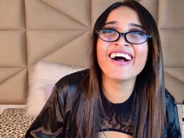 ElizaGiancini live cam on BongaCams