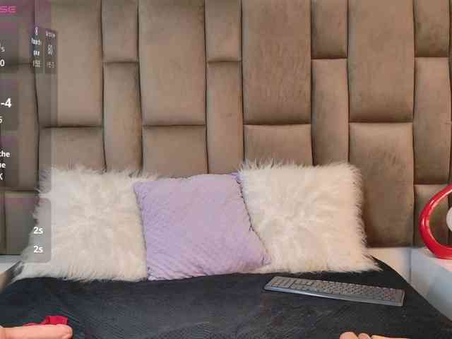 ElizaGiancini webcam