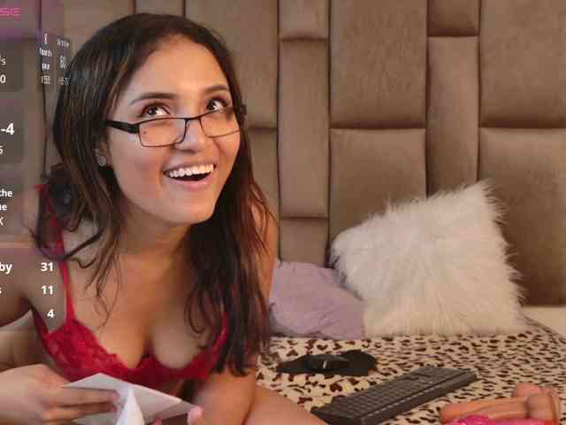 ElizaGiancini webcam