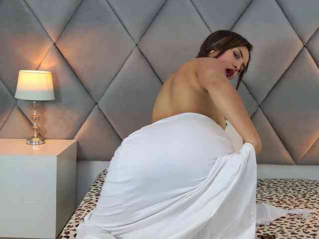 ElizaGiancini webcam
