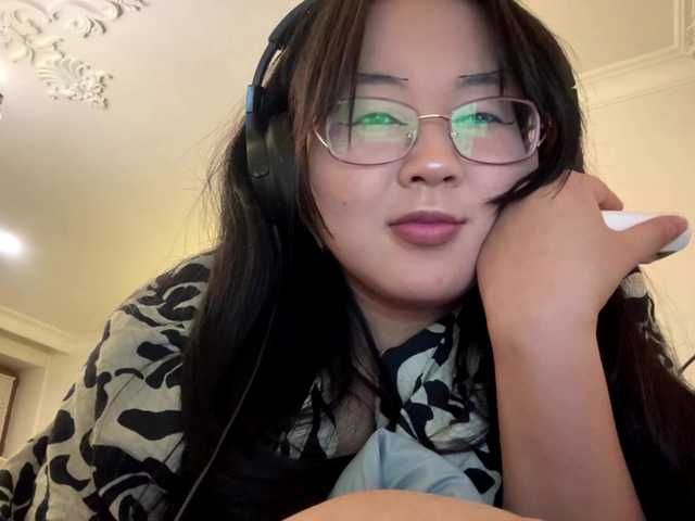 Feylinmay's BongaCams show and profile