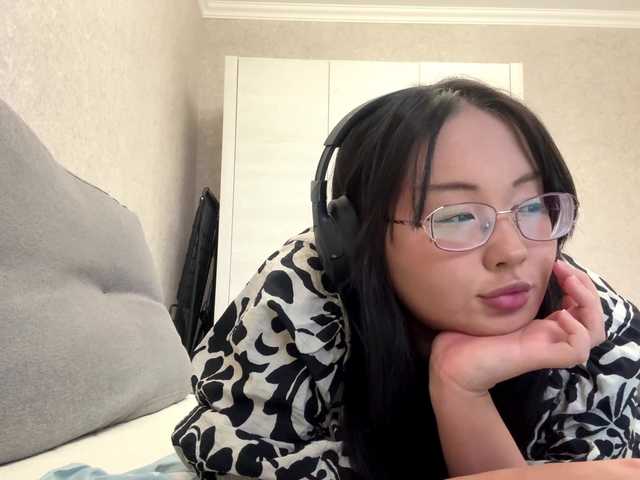 Feylinmay's BongaCams show and profile