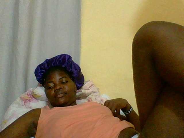 Henzelgylan27 live cam on BongaCams