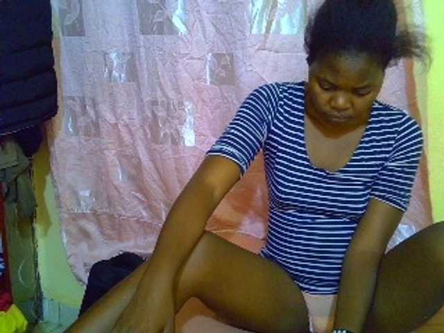 Henzelgylan27 Live Cam on BongaCams