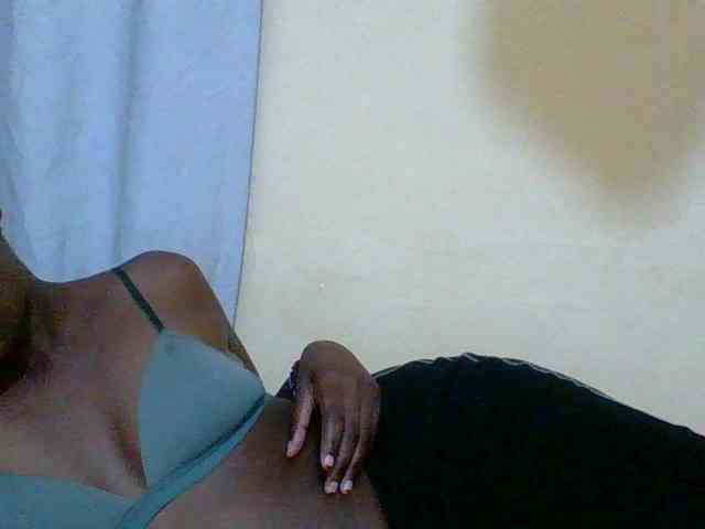 Henzelgylan27 webcam