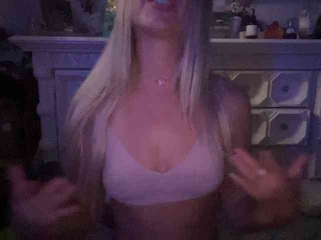 モデル: bunbunbunbun