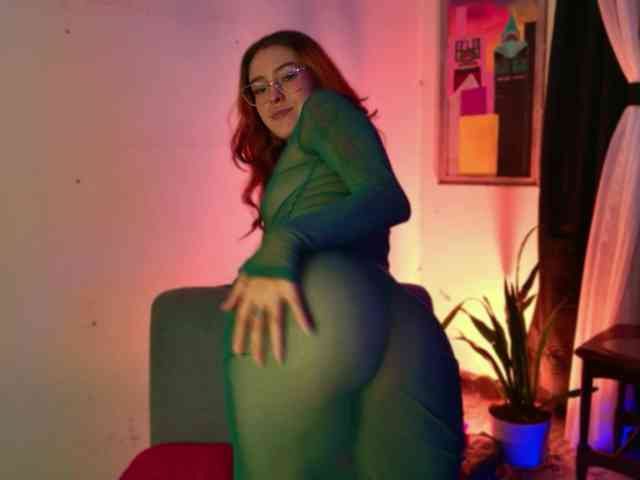 PeachNymph webcam