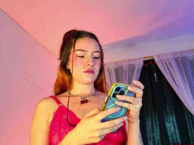 PeachNymph webcam