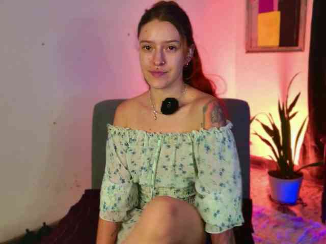 PeachNymph webcam