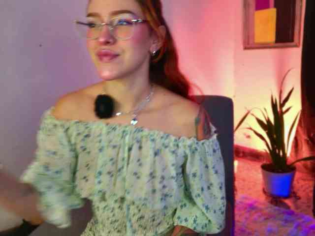 PeachNymph webcam