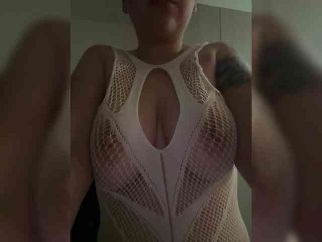 Dina6661 webcam