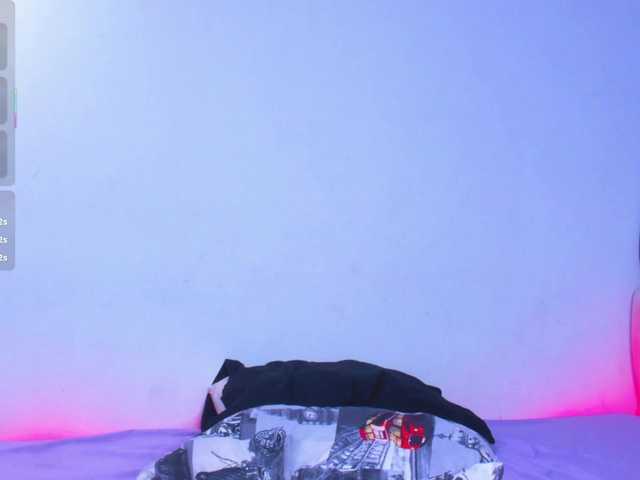 SweetLittleQueenBat Live Cam on BongaCams