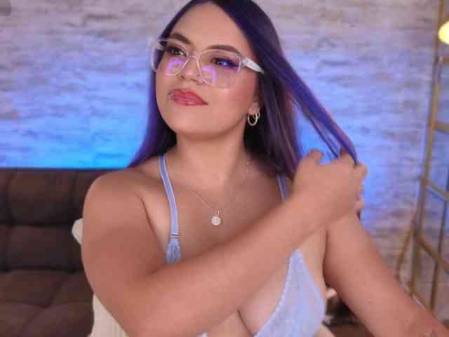 AnneMarie webcam