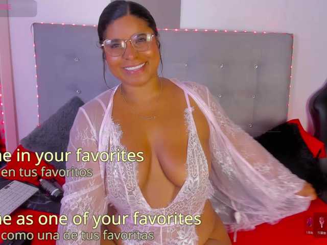itswet-horny live cam on BongaCams