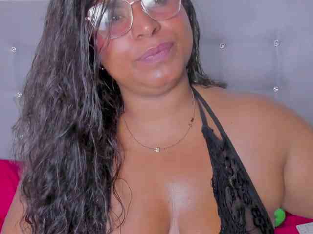 itswet-horny webcam