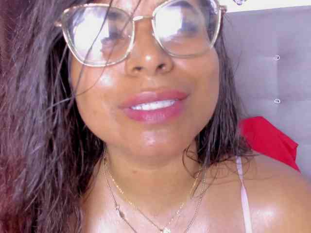 itswet-horny webcam