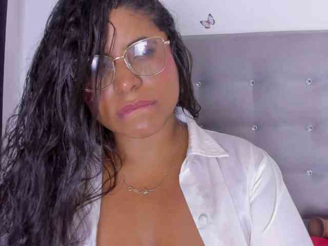 itswet-horny webcam