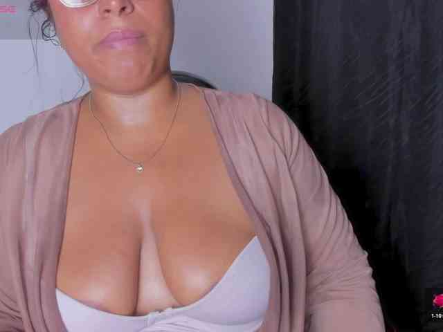 itswet-horny webcam