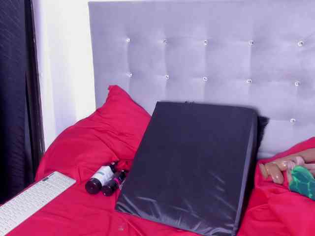 itswet-horny webcam