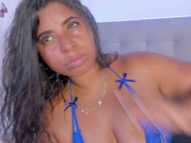 itswet-horny webcam