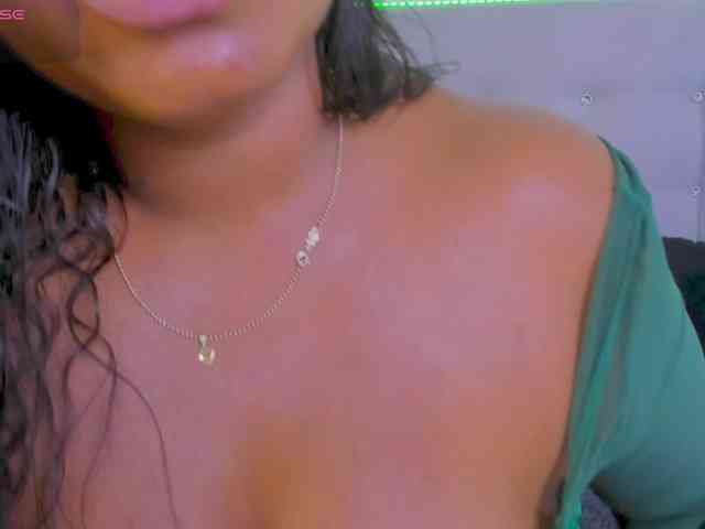 itswet-horny webcam
