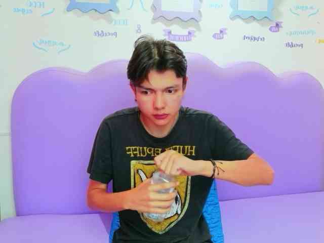 Alandelrey Sex Cam Show