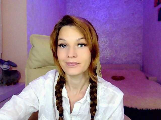 IridessaL live cam on BongaCams