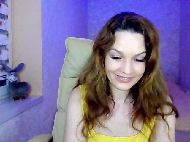 IridessaL live cam on BongaCams