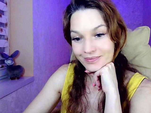IridessaL live cam on BongaCams