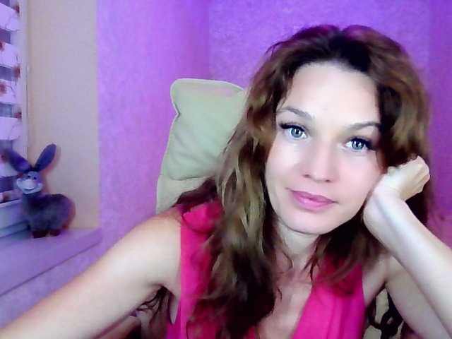 IridessaL live cam on BongaCams