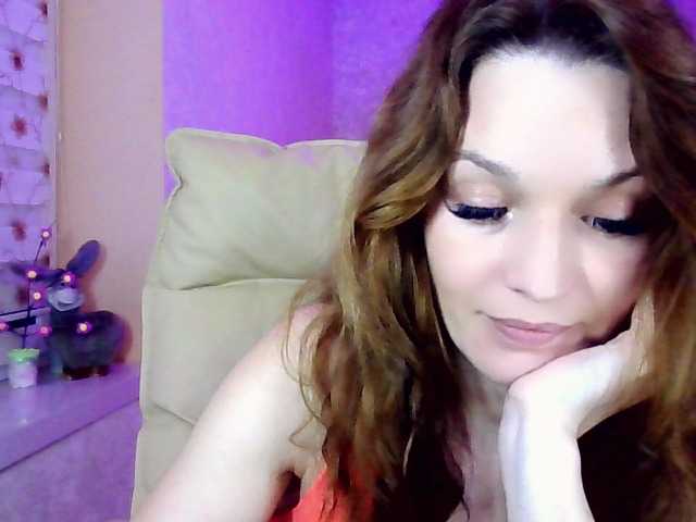 IridessaL's BongaCams show and profile