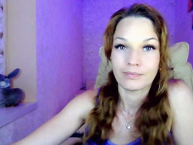 IridessaL live cam on BongaCams