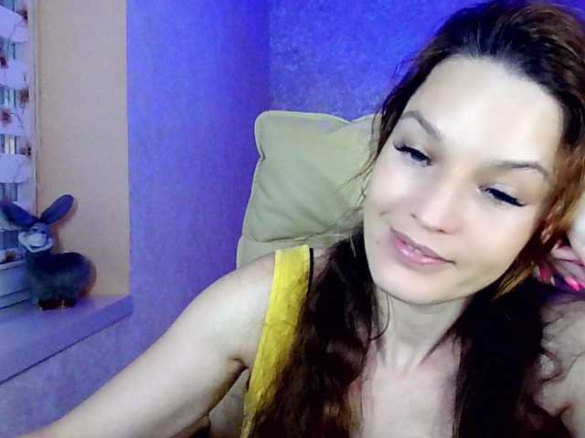 IridessaL live cam on BongaCams