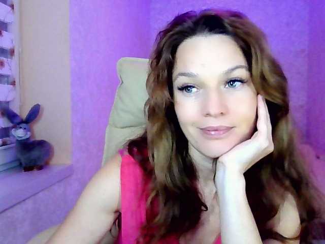 IridessaL live cam on BongaCams
