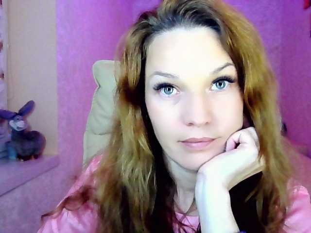 IridessaL live cam on BongaCams