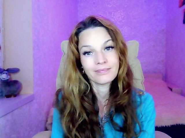 IridessaL live cam on BongaCams