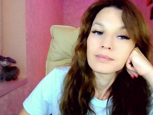 IridessaL live cam on BongaCams