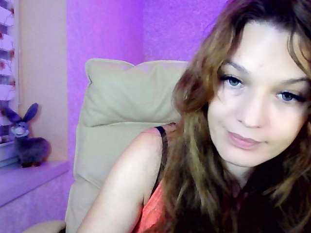 IridessaL live cam on BongaCams