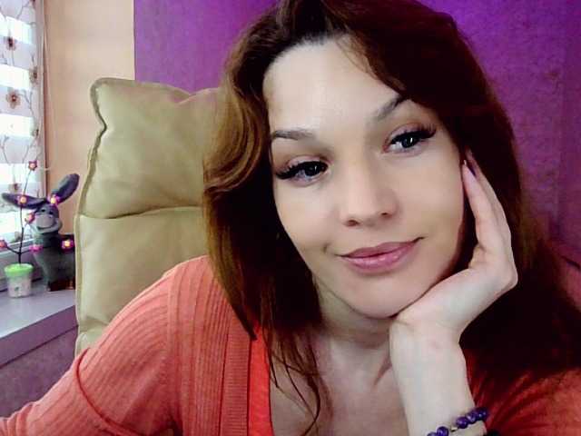 IridessaL's BongaCams show and profile