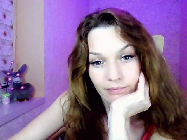 IridessaL's BongaCams show and profile