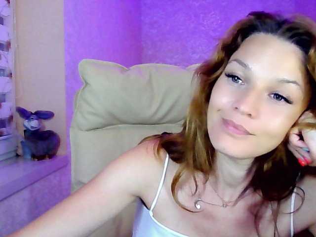 IridessaL live cam on BongaCams