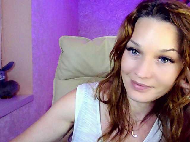 IridessaL live cam on BongaCams