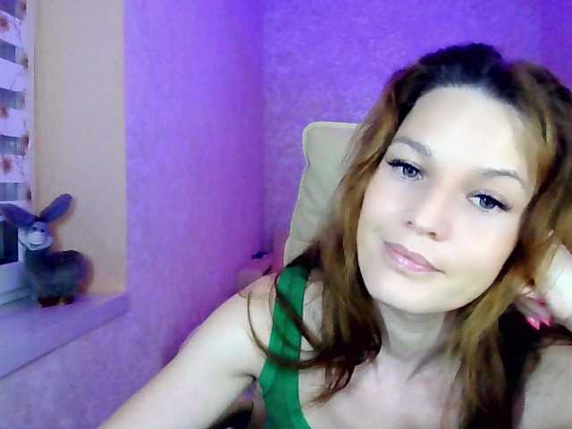IridessaL live cam on BongaCams