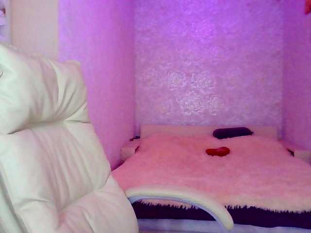 IridessaL live cam on BongaCams